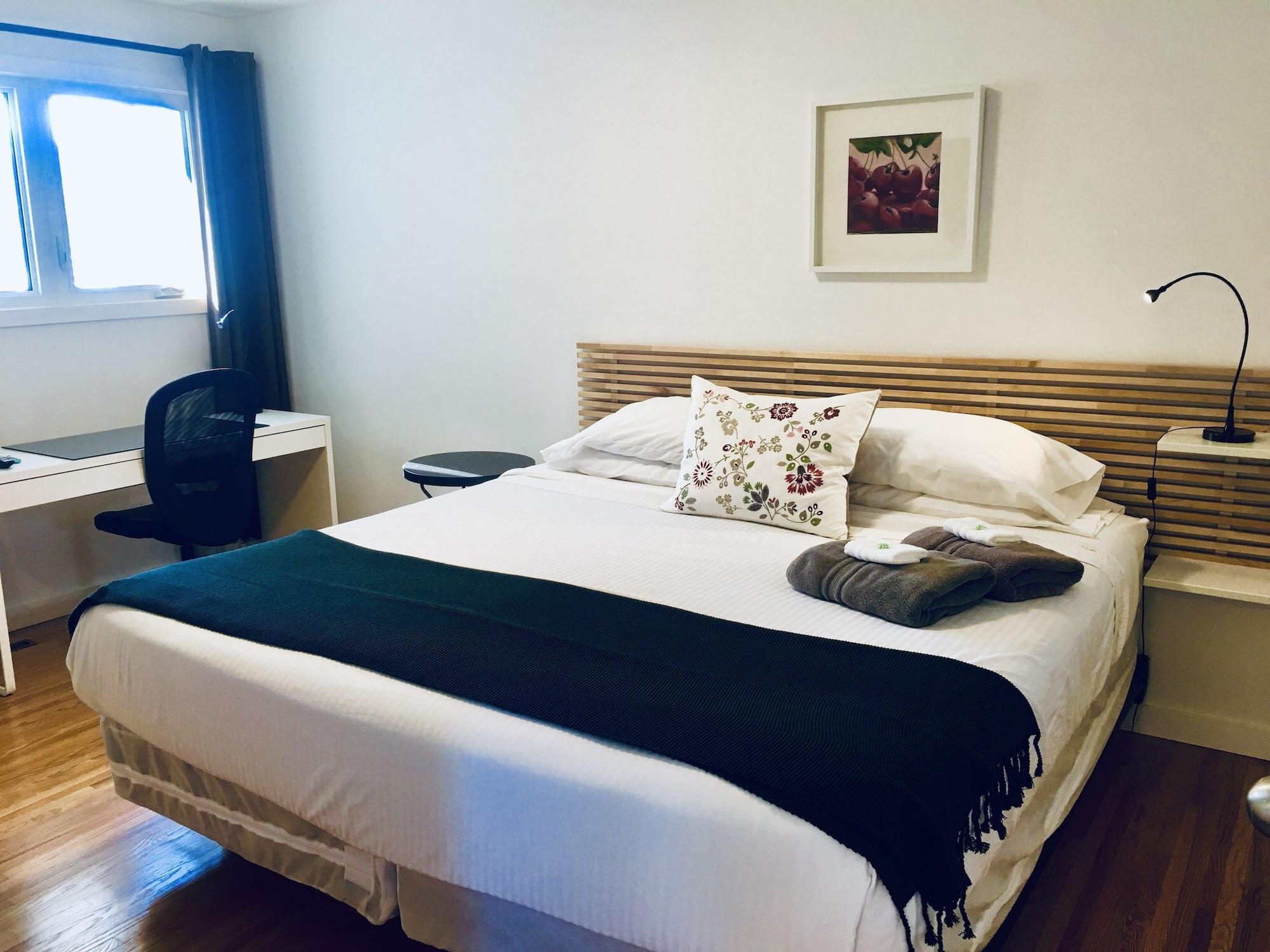 The Inn On College Saskatoon Extérieur photo