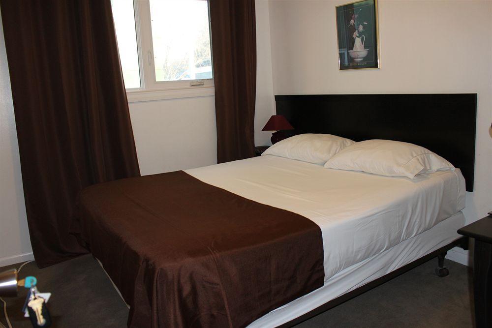 The Inn On College Saskatoon Extérieur photo