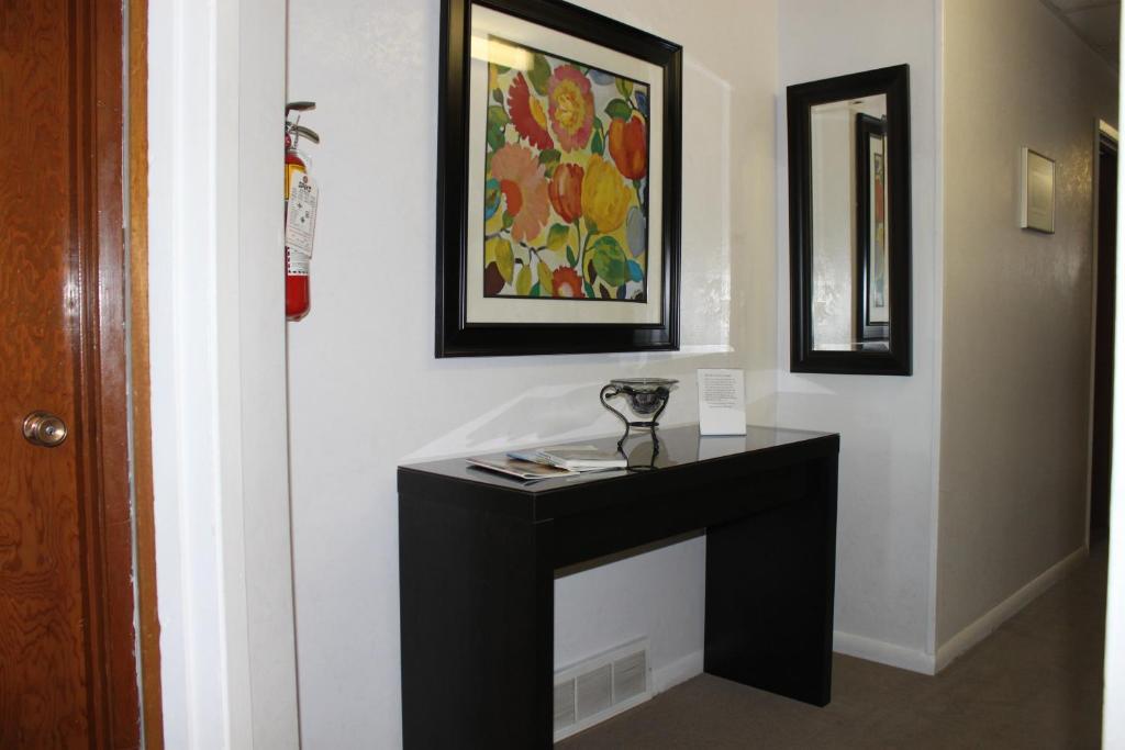 The Inn On College Saskatoon Extérieur photo