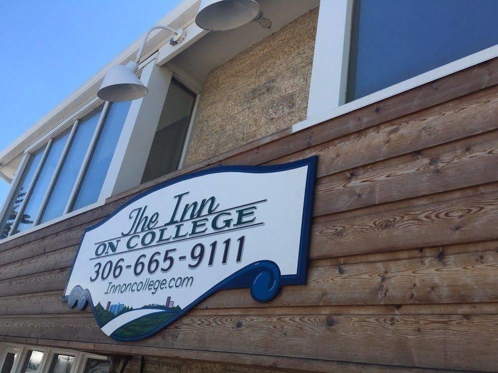 The Inn On College Saskatoon Extérieur photo