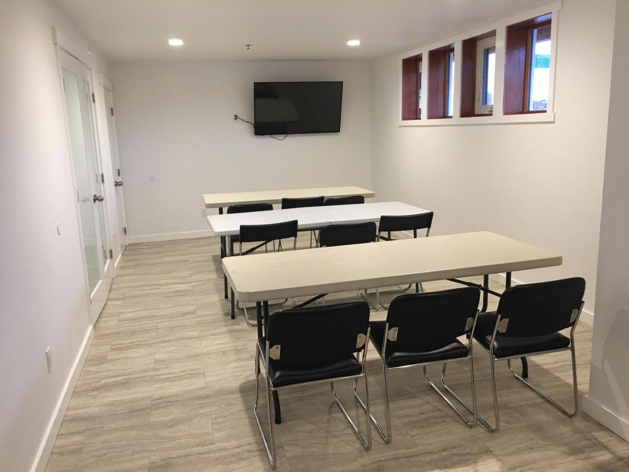 The Inn On College Saskatoon Extérieur photo
